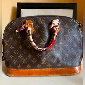 LOUIS VUITTON Vintage Alma PM Monogram